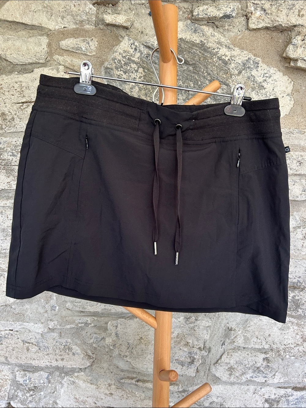 Hyba Drawstring Active Skort - Picture 1 of 7